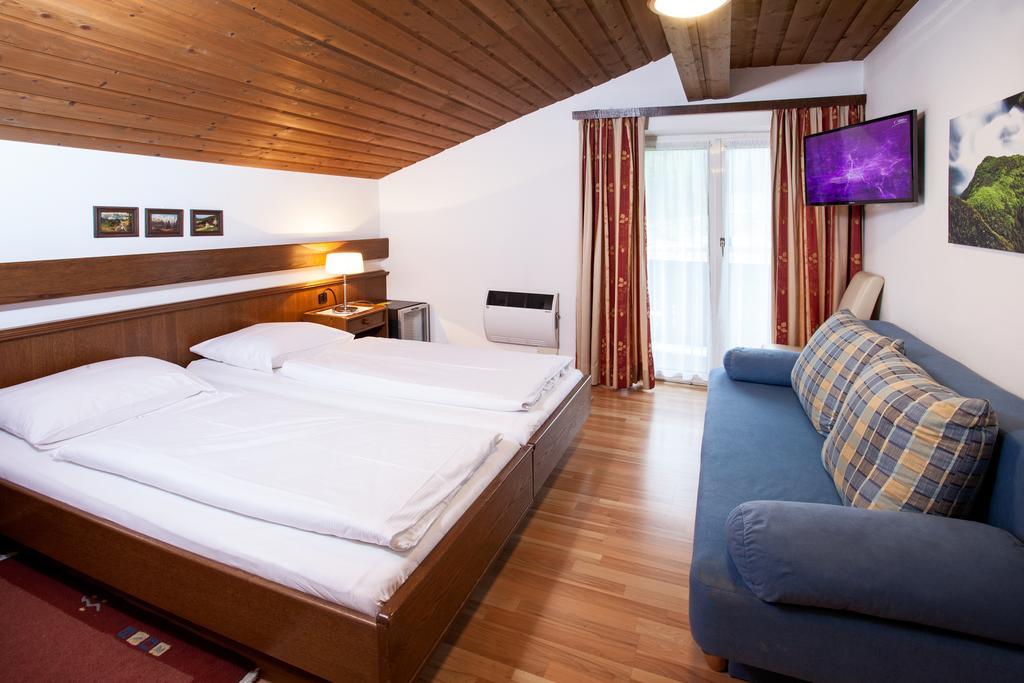 Gaestehaus Sunkler Golling an der Salzach Habitación foto